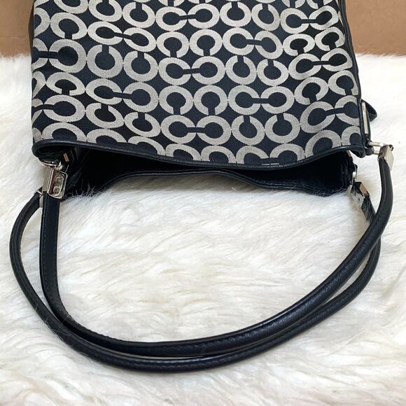 COACH MADISON Black & White OP ART Signature Fabric PHOEBE Shoulder Bag 26448 - Picture 10 of 16